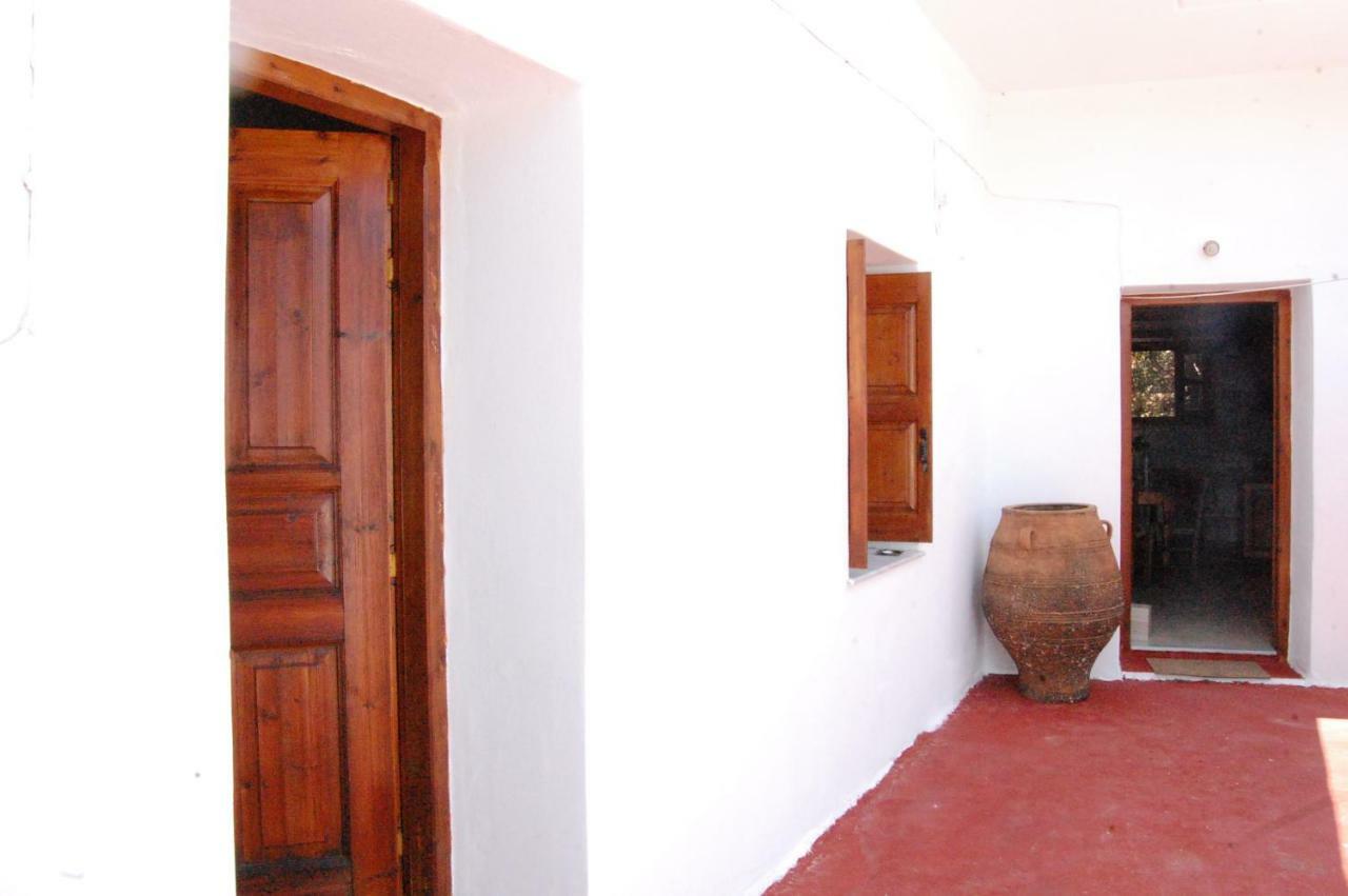 Old Winery House Kolymbari Exterior foto